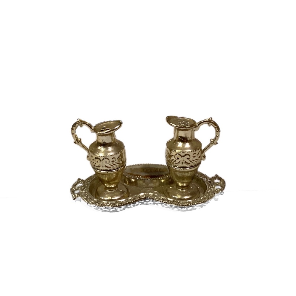 Vintage Virginia Salt & Pepper Shakers Metal Mini Jugs & Tray Made in Japan
